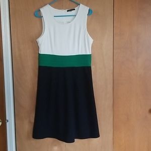 41 Hawthorn Colorblock Dress